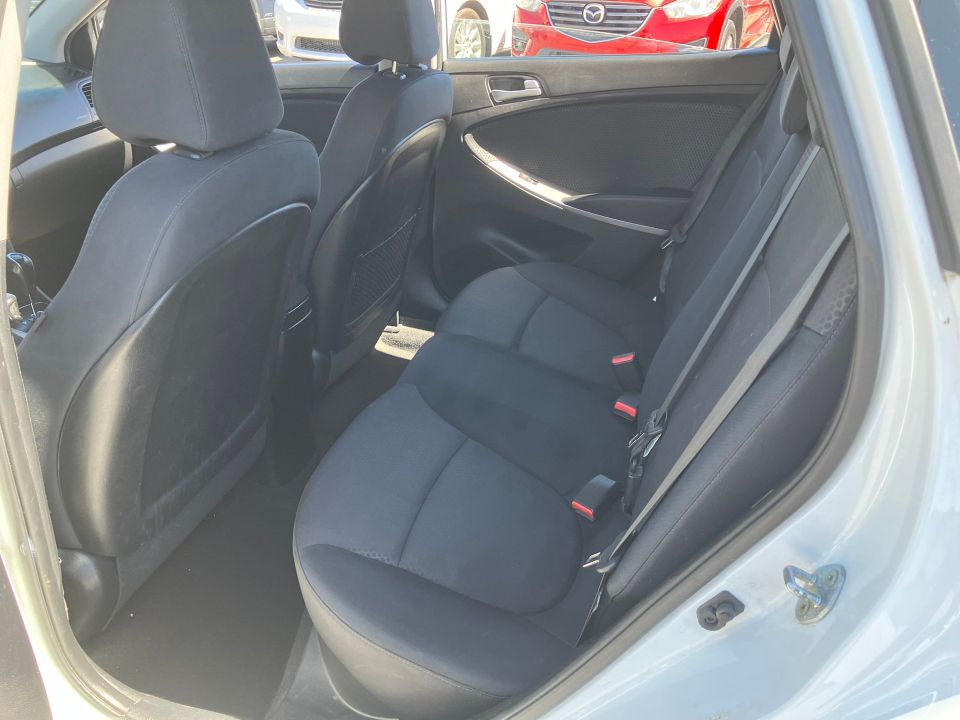 Hyundai Accent 2016 - Image 13