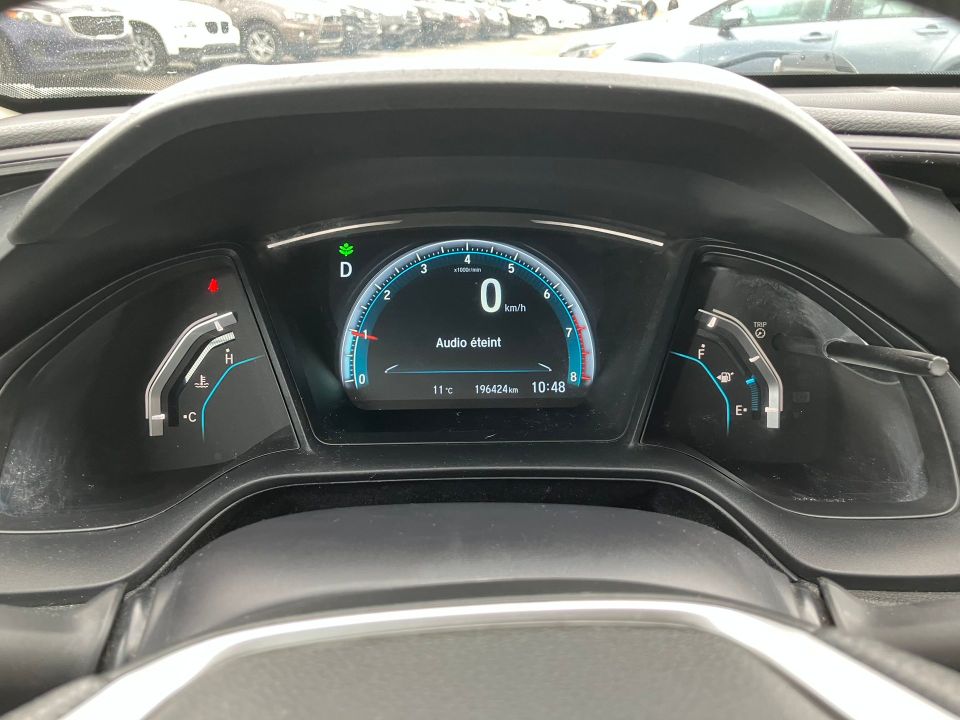 Honda Civic 2016 - Image 15