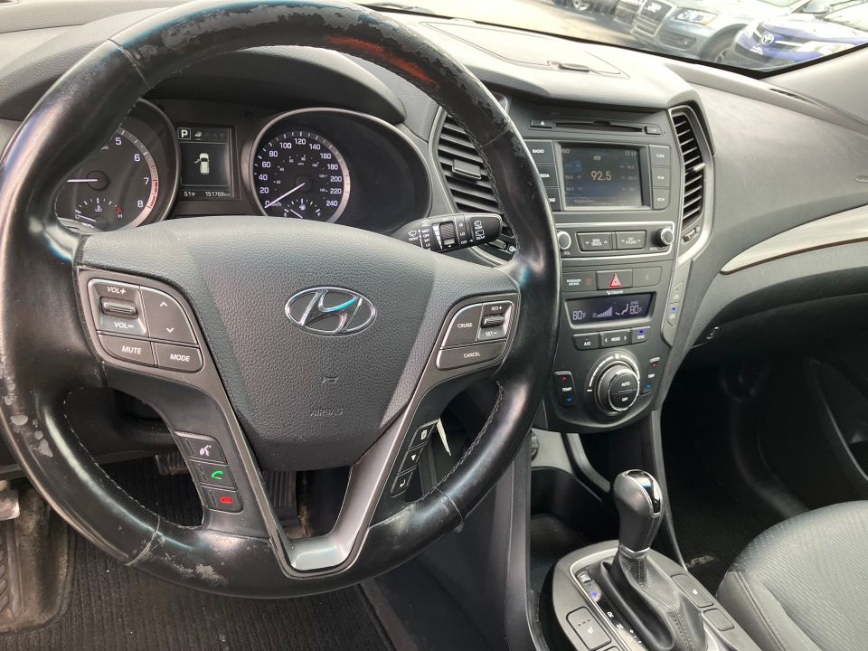 Hyundai Santa Fe Sport 2017 - Image 12
