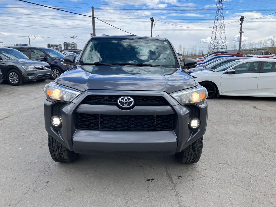 Toyota 4Runner 2016 - Image 2