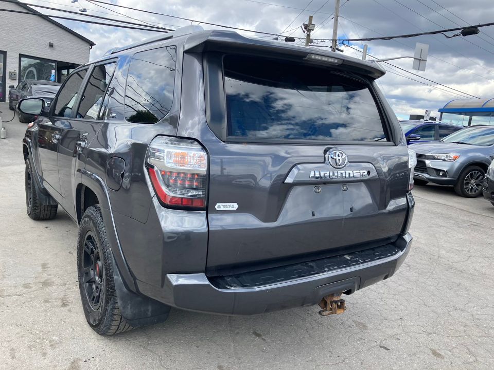Toyota 4Runner 2016 - Image 7