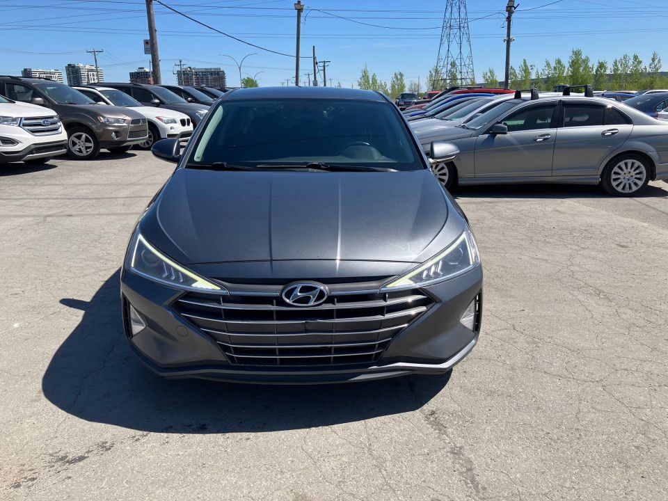 Hyundai Elantra 2020 - Image 2