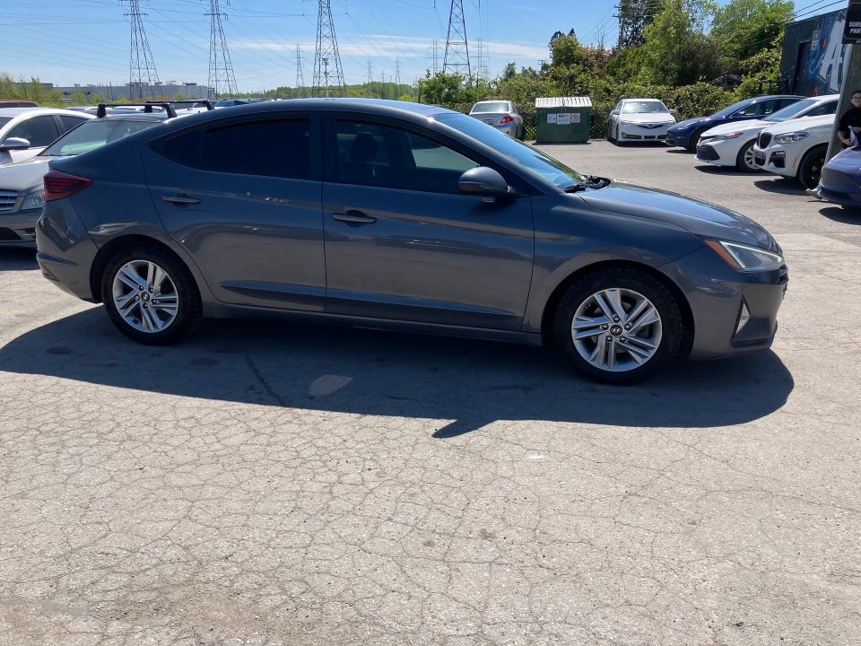Hyundai Elantra 2020 - Image 4