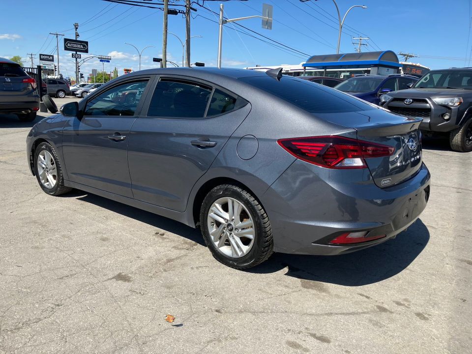 Hyundai Elantra 2020 - Image 7