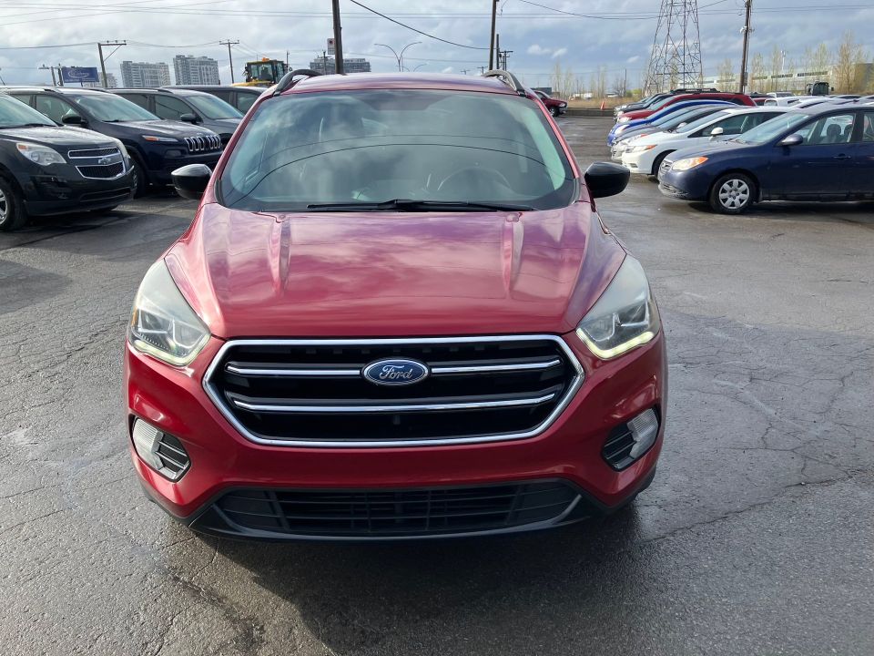 Ford Escape 2017 - Image 2