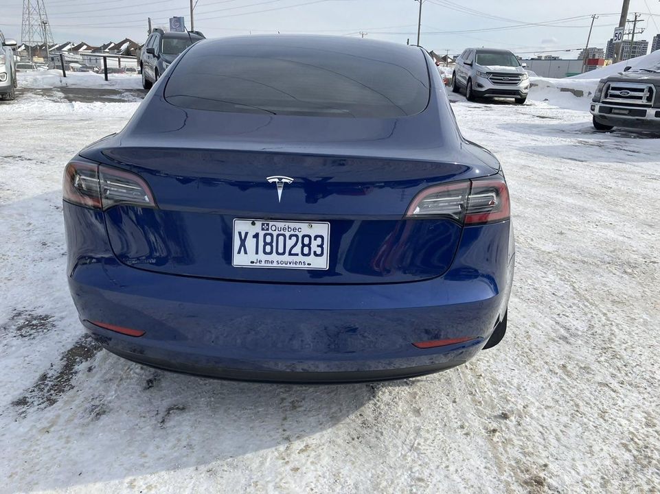 Tesla Model 3 2021 - Image 6