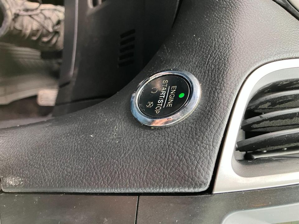 Ford EDGE 2016 - Image 17