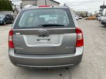 Kia Rondo 2011 - Thumbnail 6