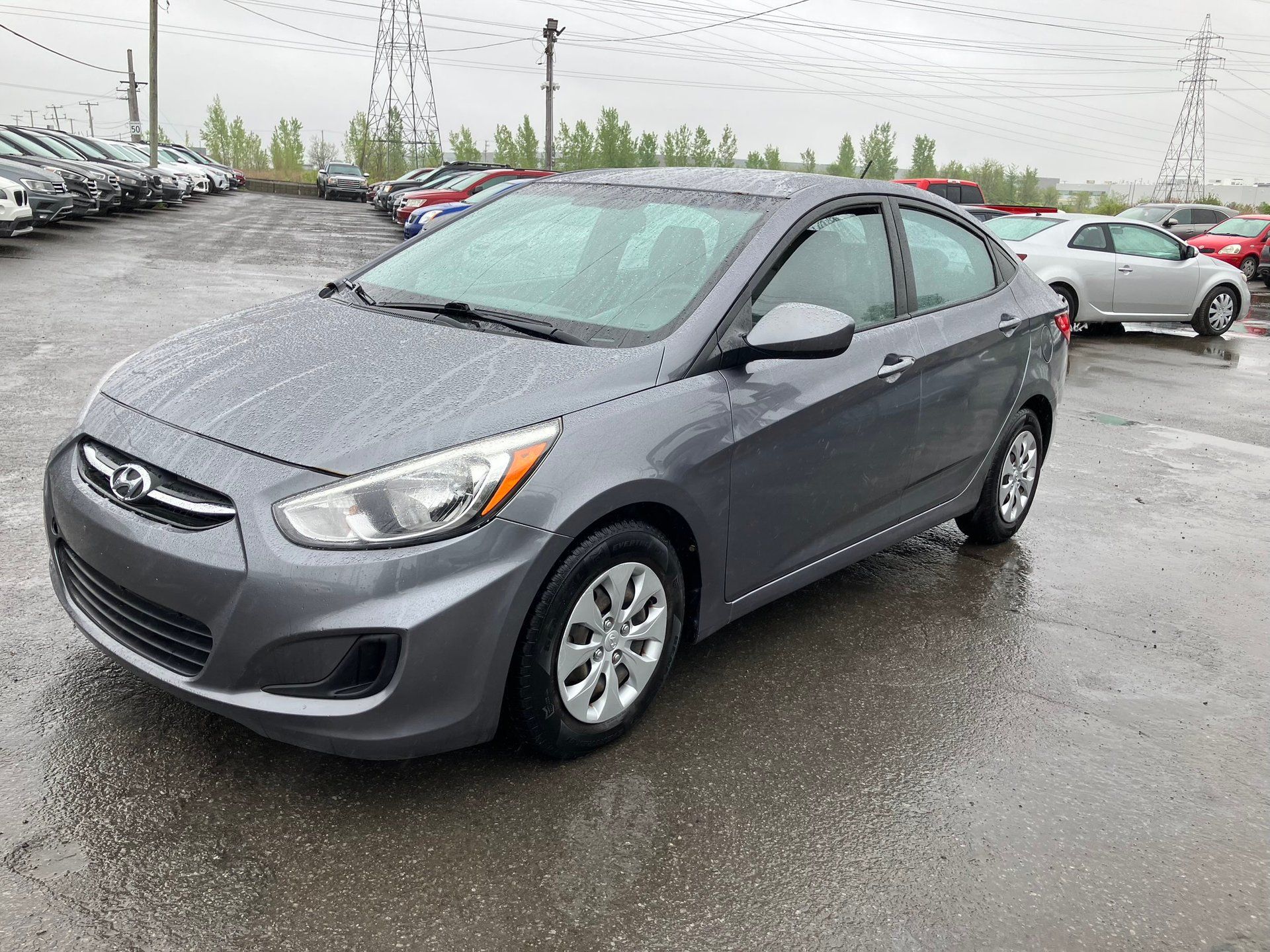 Hyundai Accent 2016 - Thumbnail 1