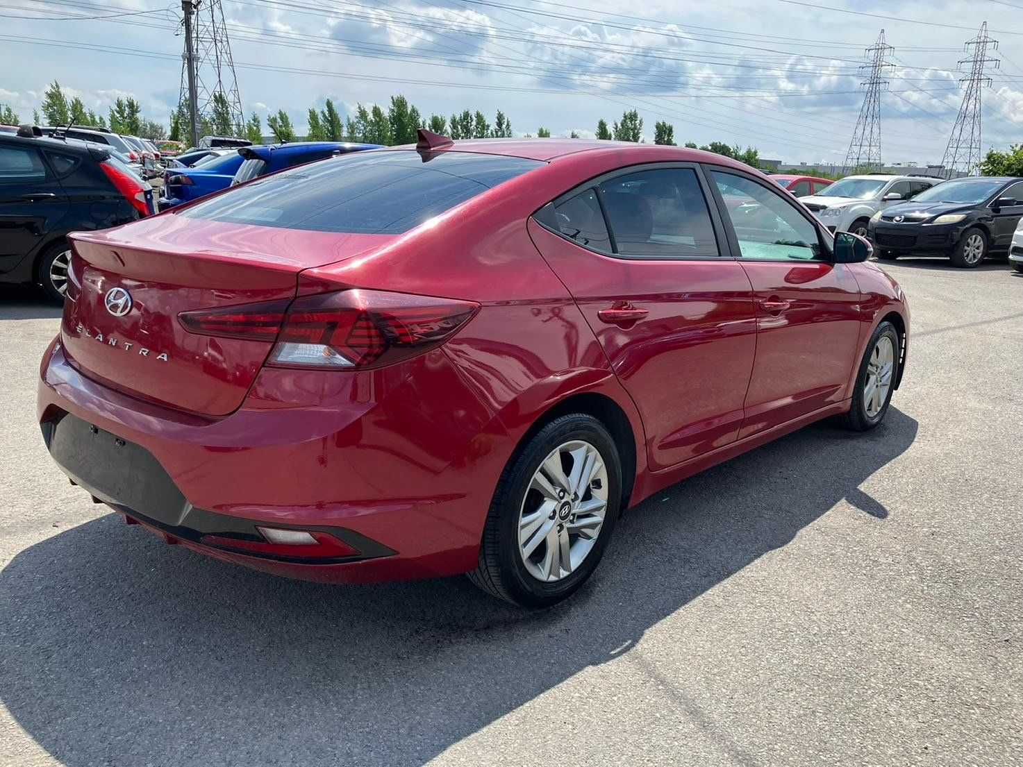 Hyundai Elantra 2019 - Thumbnail 5