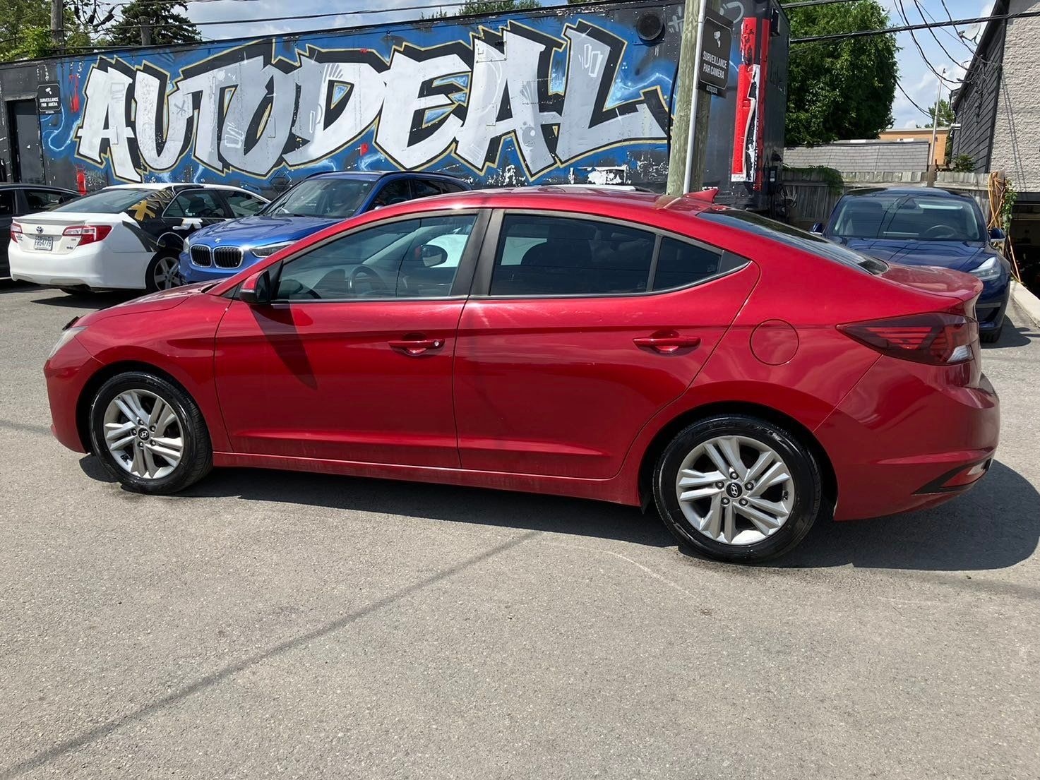 Hyundai Elantra 2019 - Thumbnail 8