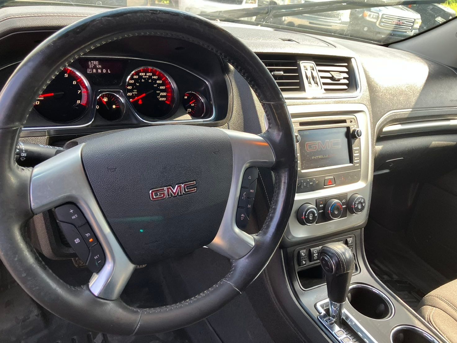 GMC Acadia 2016 - Thumbnail 11