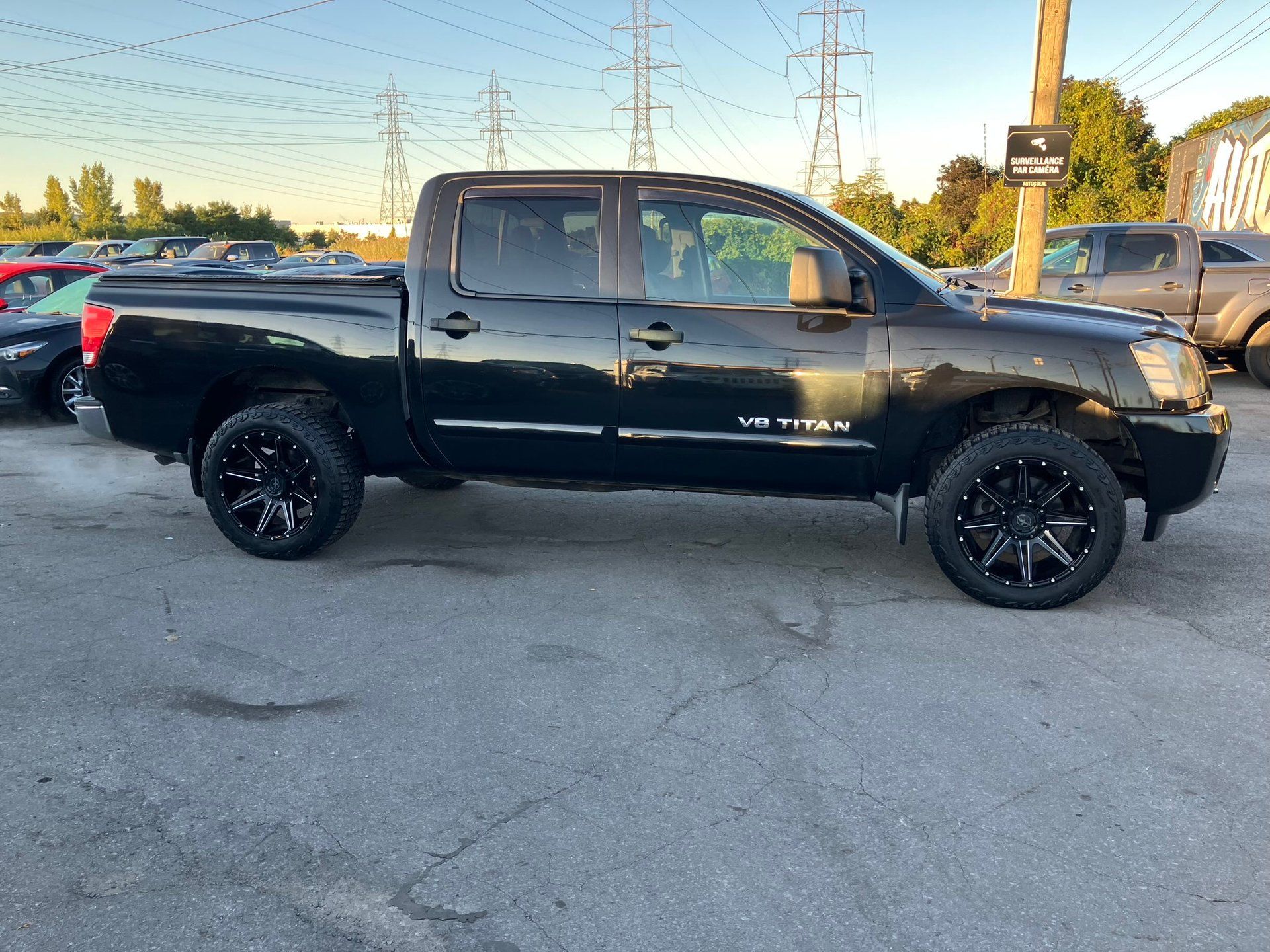 Nissan Titan 2015 - Thumbnail 4